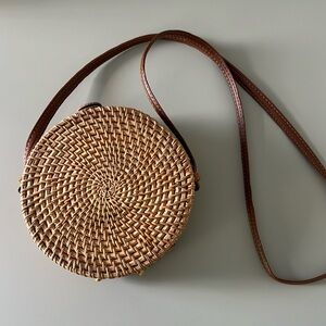 Raffia purse